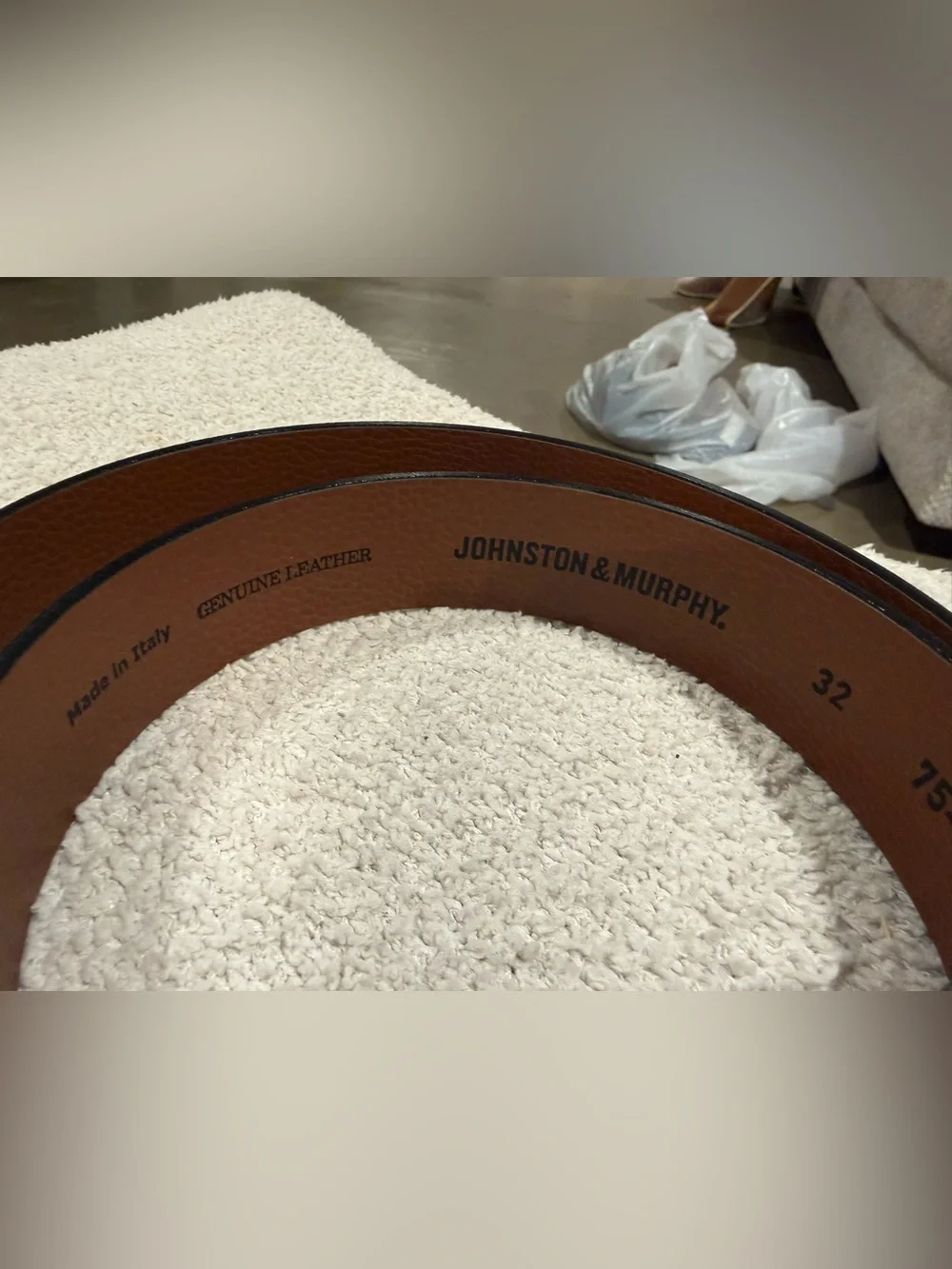 Johnston & Murphy Dark Brown Leather Men’s Belt with Silver Buckle Size 32